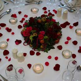 Rich red table centre